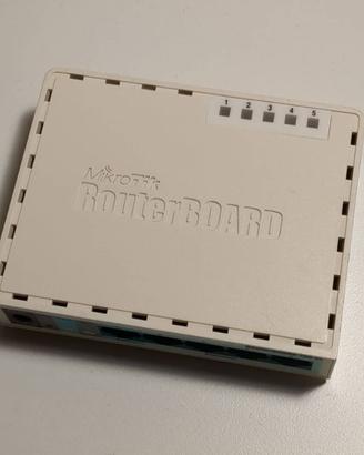 Router MikroTik RouterBOARD