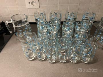 Set vintage di bicchieri. Arcopal anni 70/80