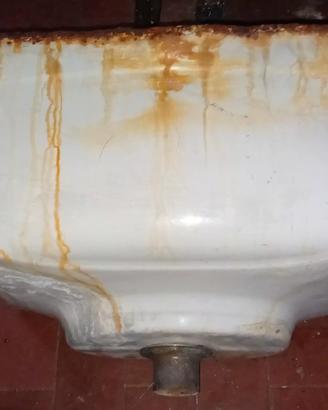 cassetta wc in ghisa
