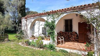 Villetta a Su Canale con 2000 metri di terreno