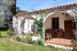 Villetta a Su Canale con 2000 metri di terreno