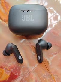 JBL Tune 230NC TWS Wireless Bluetooth 40 Ore 