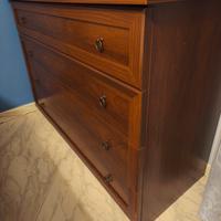 Comò noce  4 cassetti 