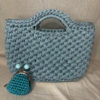 Borsa e portachiavi/portamonete azzurro uncinetto