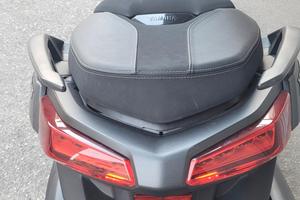 scooter Yamaha xmax 300