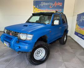 MITSUBISHI Pajero Sport 2.8 TDI GLS Target
