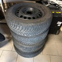 Gomme + cerchi + borchie Opel  185/60r15 88H