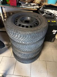 Gomme + cerchi + borchie Opel  185/60r15 88H