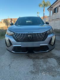 Peugeot 2008 allure pack 1.5D 131cv EAT8 10/2023