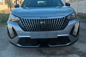 Peugeot 2008 allure pack 1.5D 131cv EAT8 10/2023