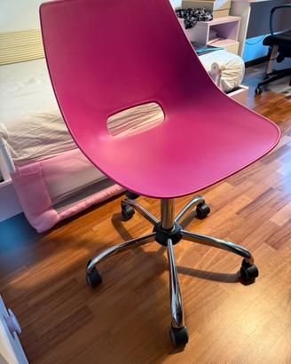 Sedia da ufficio/ scrivania con ruote girevoli