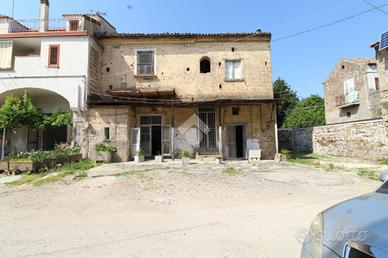CASA DI CORTE A CASERTA