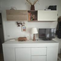 Mobile soggiorno con tavolo