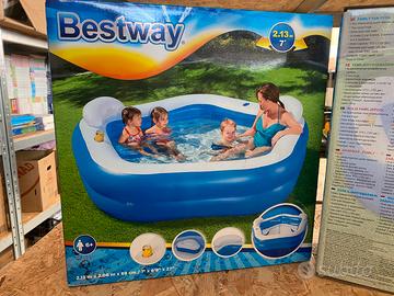 PISCINA PENTAGONO 213x206x69 cm Con SEDUTE