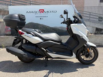Yamaha X-Max 400