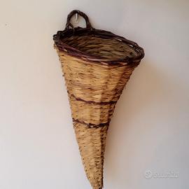 Cornucopia in vimini