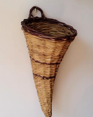 Cornucopia in vimini