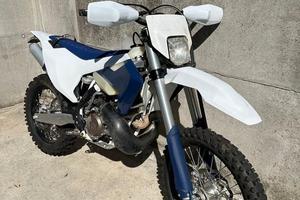 Husqvarna TE 300 te300 i enduro 2 tempi