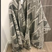 SEVENTYtgUMAXIponcho/MANTELLAlanaRETAIL285