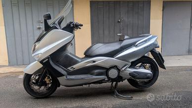 Yamaha TMax 500