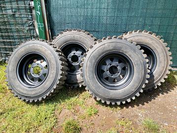 gomme e cerchi per Suzuki samurai 413