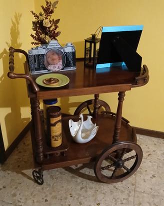 carrello bar tavolino con portabottiglie in legno