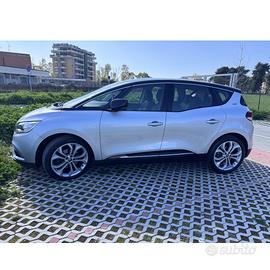 Renault Scénic 1.7 Blue dCi 120 CV Sport Edition2