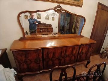 Credenza in stile Chippendale con specchiera