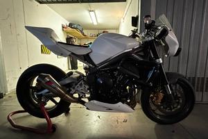 Street Triple R  - Pronto Pista