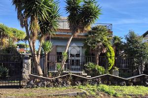 VILLA SINGOLA A TARQUINIA