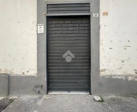 NEGOZIO A FRATTAMAGGIORE