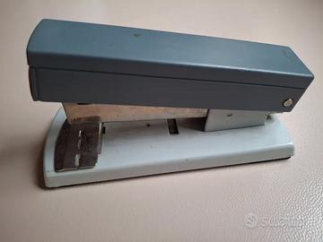 Cucitrice da tavolo Zenith 500