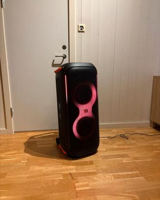 JBL PartyBox 710 cassa portatile bluetooth