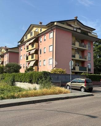 3 LOCALI A LEGNANO