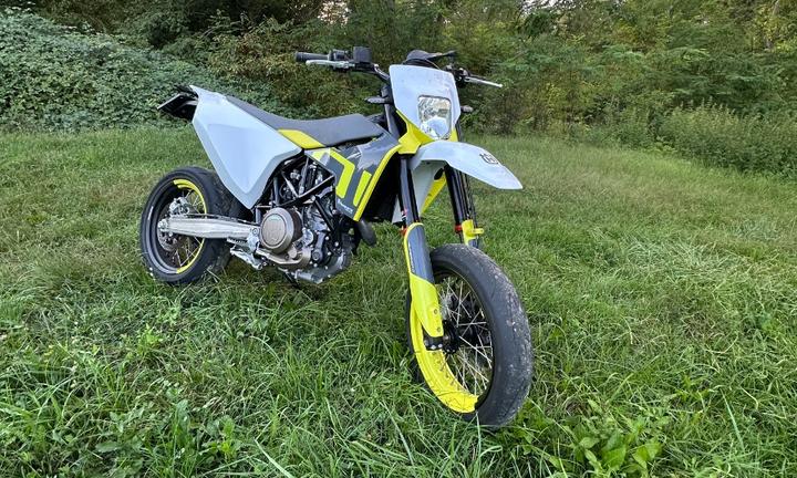 Husqvarna 701 Supermoto - 2022