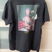 Off-white T-shirt
