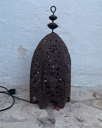 Lampada in ferro battuto