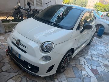 Fiat 500 allestimento abarth
