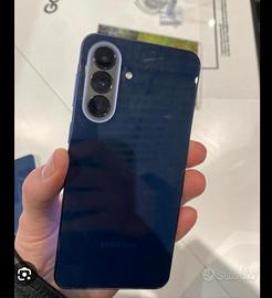 samsung a57.   256 gb.   vendoscambio