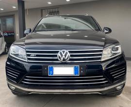 Volkswagen Touareg 3.0 TDI 204 CV tiptronic BlueMo