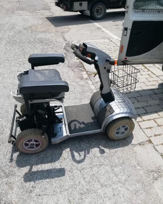 Scooter elettrico batteria