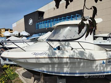 Quicksilver Pilothouse 540 + Mercury Optimax 75