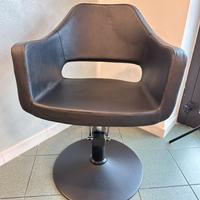 4poltrone parruchiere