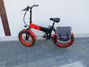 Bicicletta elettrica 250 w pedalata assistita