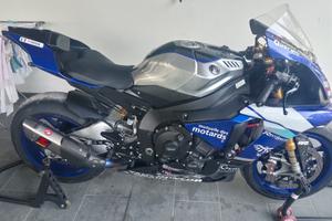Yamaha R1M
