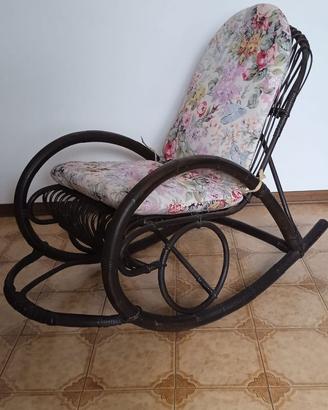 Poltrona dondolo Rattan