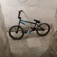 bmx park mongoos usata