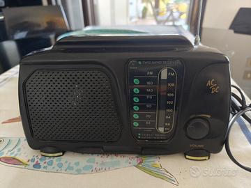 Radio transistor AC/DC vintage