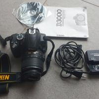 NIKON D3000 + obbiettivo Nikkor AF-P 18-55mm NUOVI