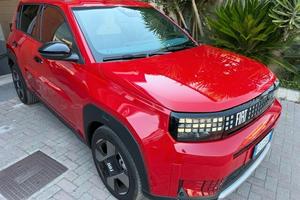 Fiat Grande Panda 1.2 Hybrid 110 CV S&S La Prima